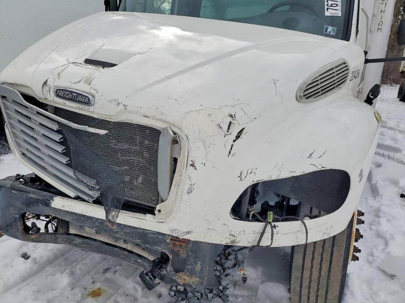 2018 Freightliner Busines Class M2 BOX Truck