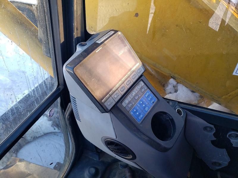 2011 Komatsu PC138USLC