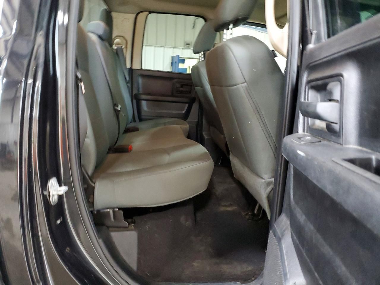 2015 Dodge Ram 1500 st