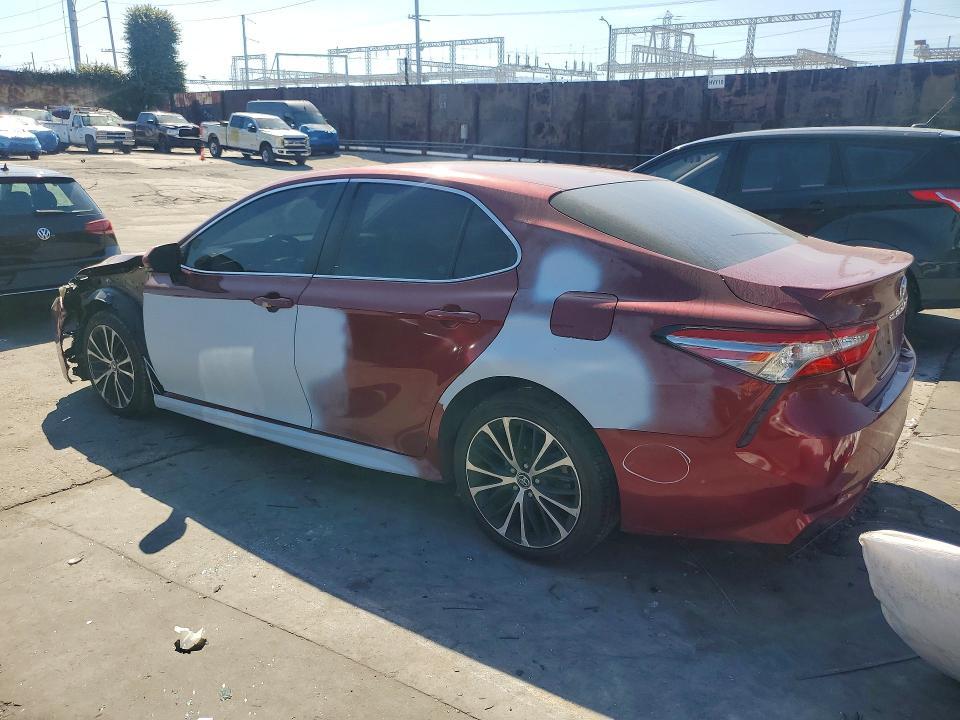 2018 Toyota Camry se