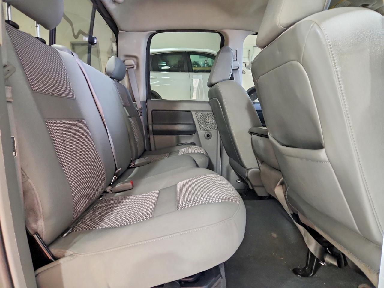 2007 Dodge RAM 1500 ST