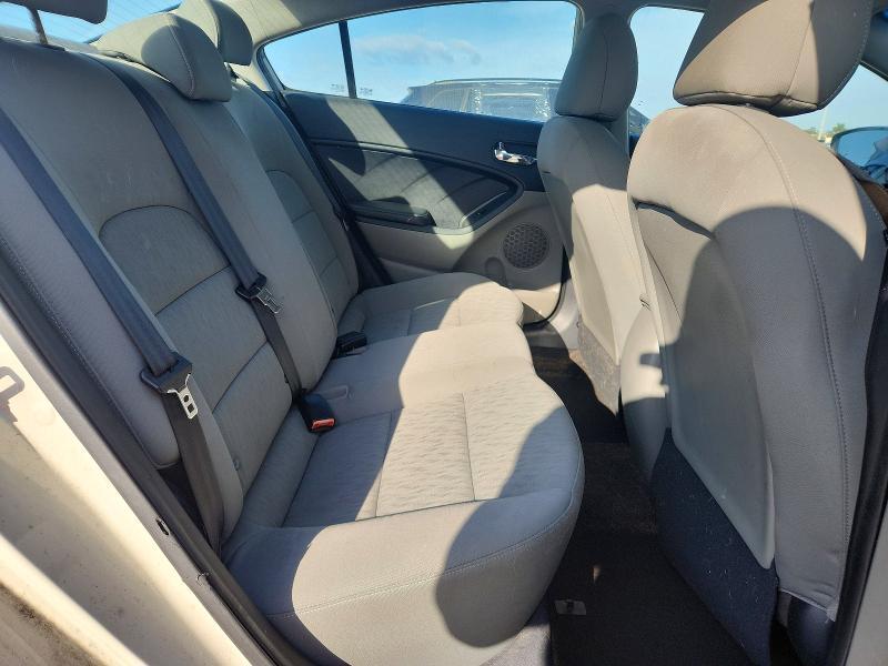 2015 KIA Forte lx