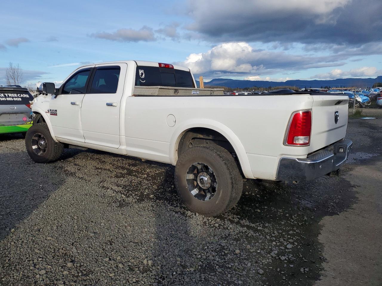 2016 Dodge 3500 Laramie