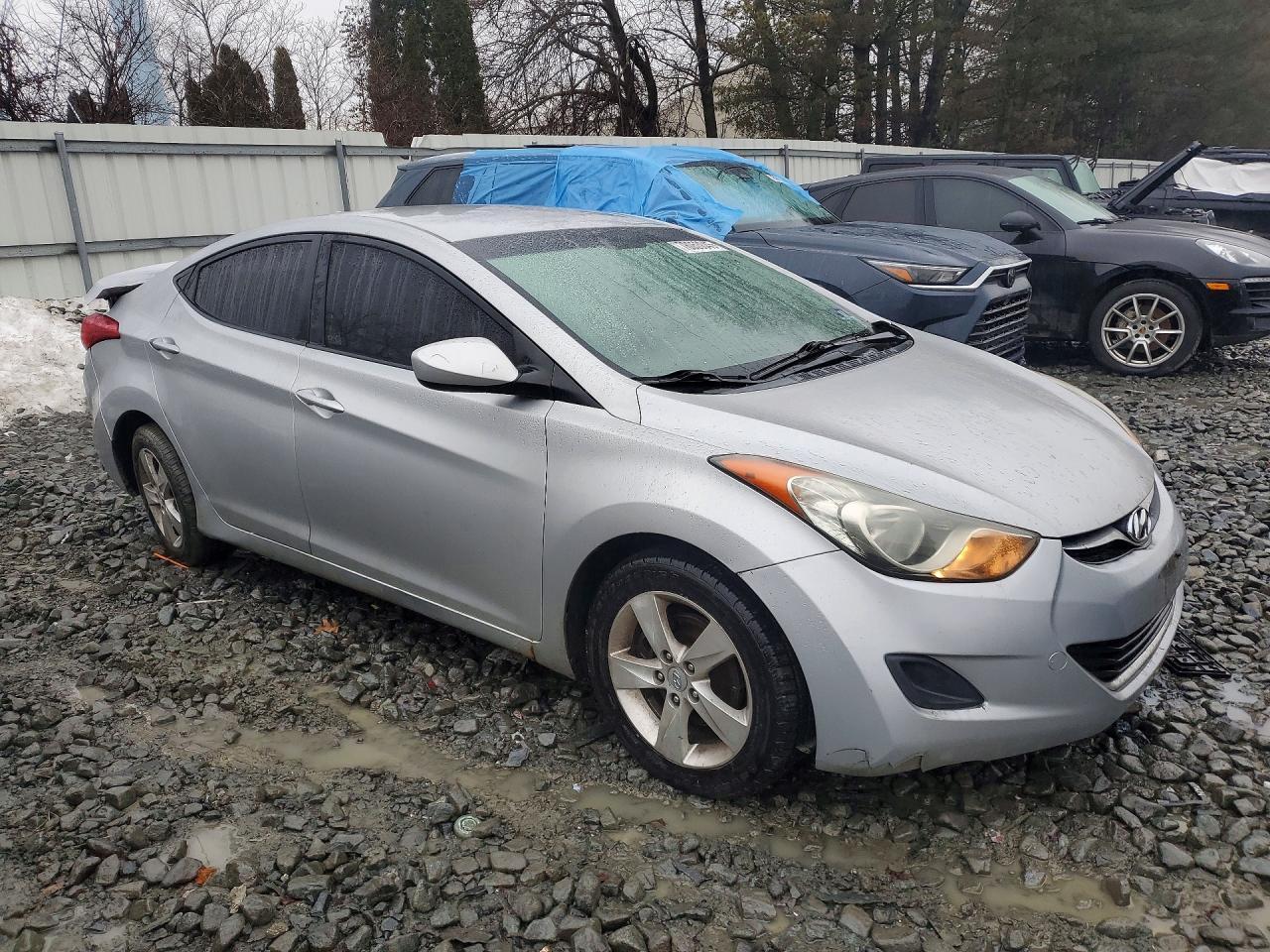 2011 Hyundai Elantra gls