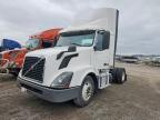 2017 Volvo VNL Semi Truck