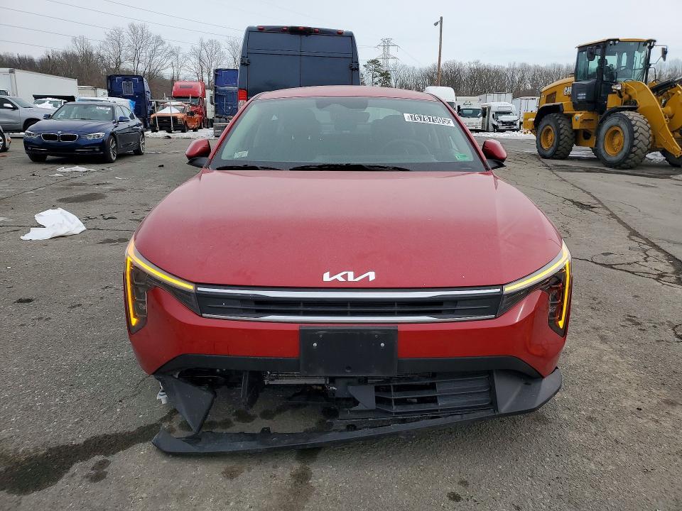 2025 KIA K4 lx