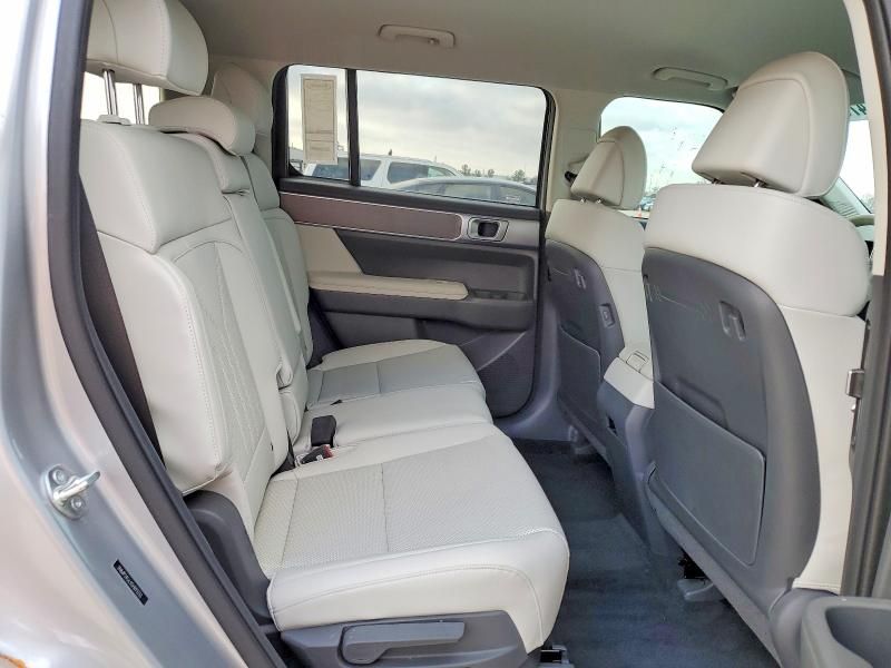 2025 Hyundai Santa fe sel