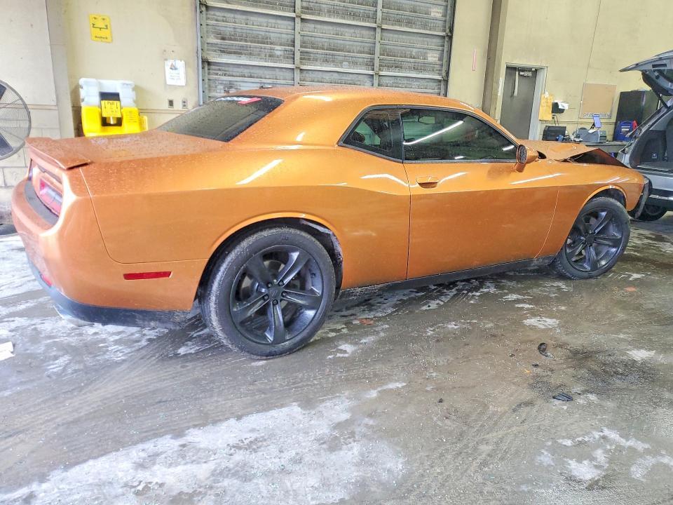 2017 Dodge Challenger r