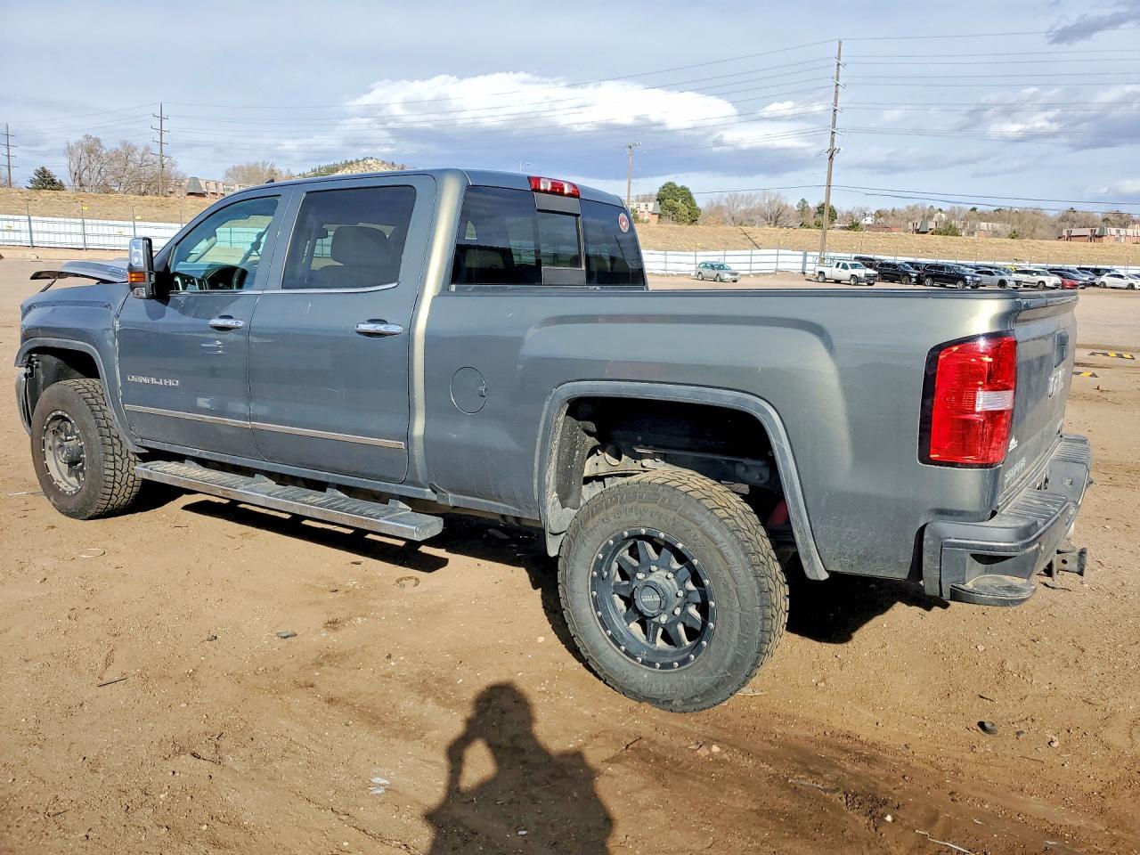2017 GMC Sierra K2500 Denali