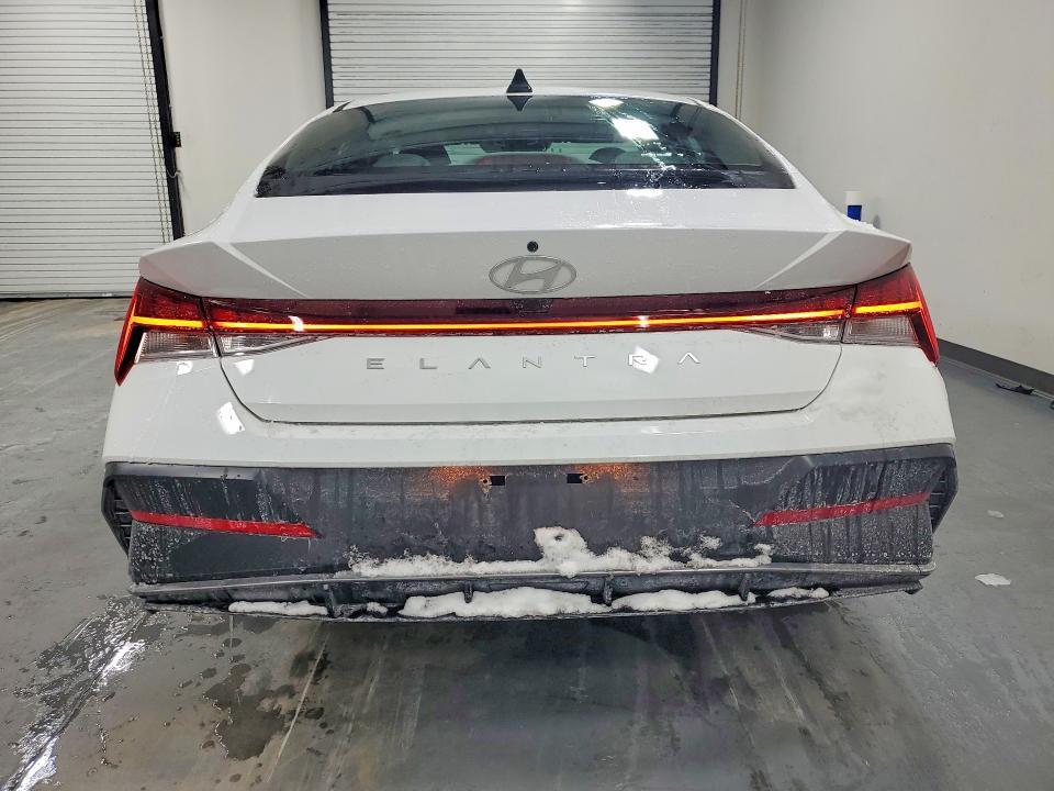 2025 Hyundai Elantra sel