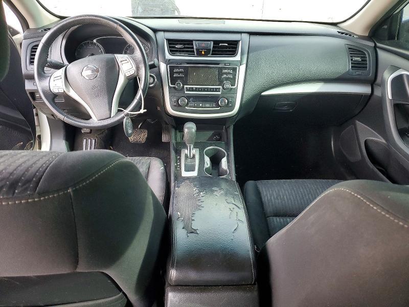 2016 Niss Altima 2.5