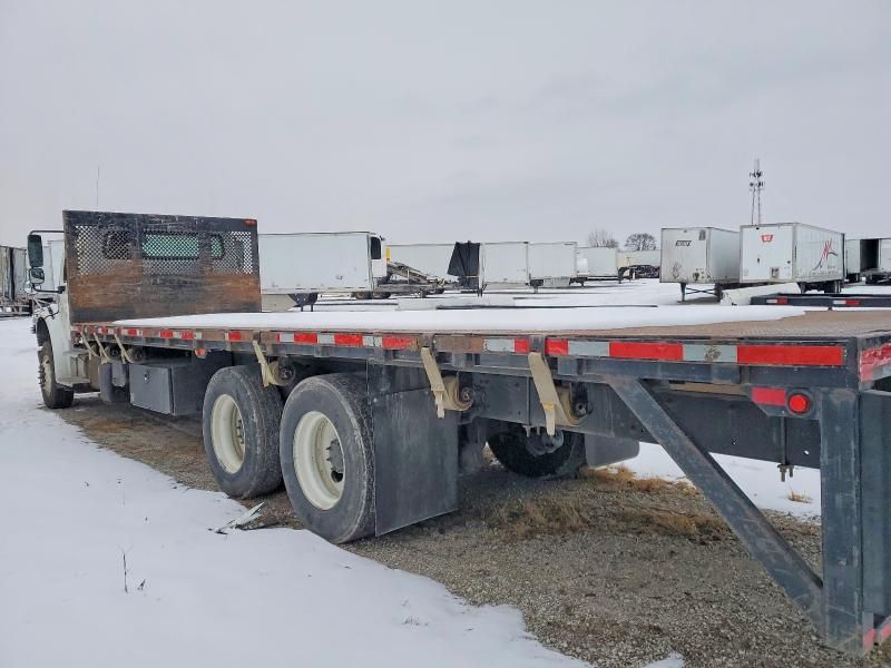 2017 Freightliner Business Class M2 Flatbed Truck