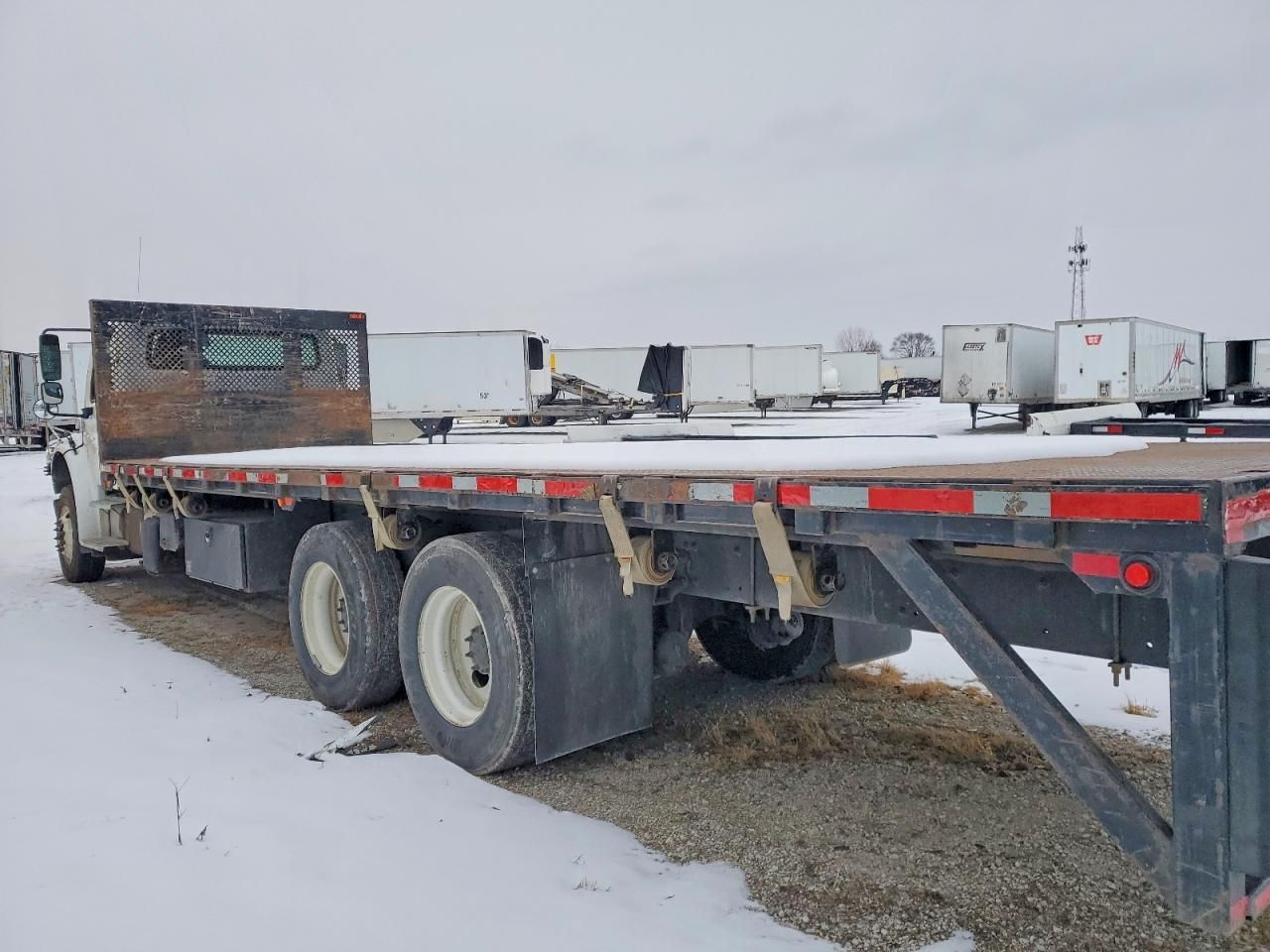 2017 Freightliner Business Class M2 Flatbed Truck