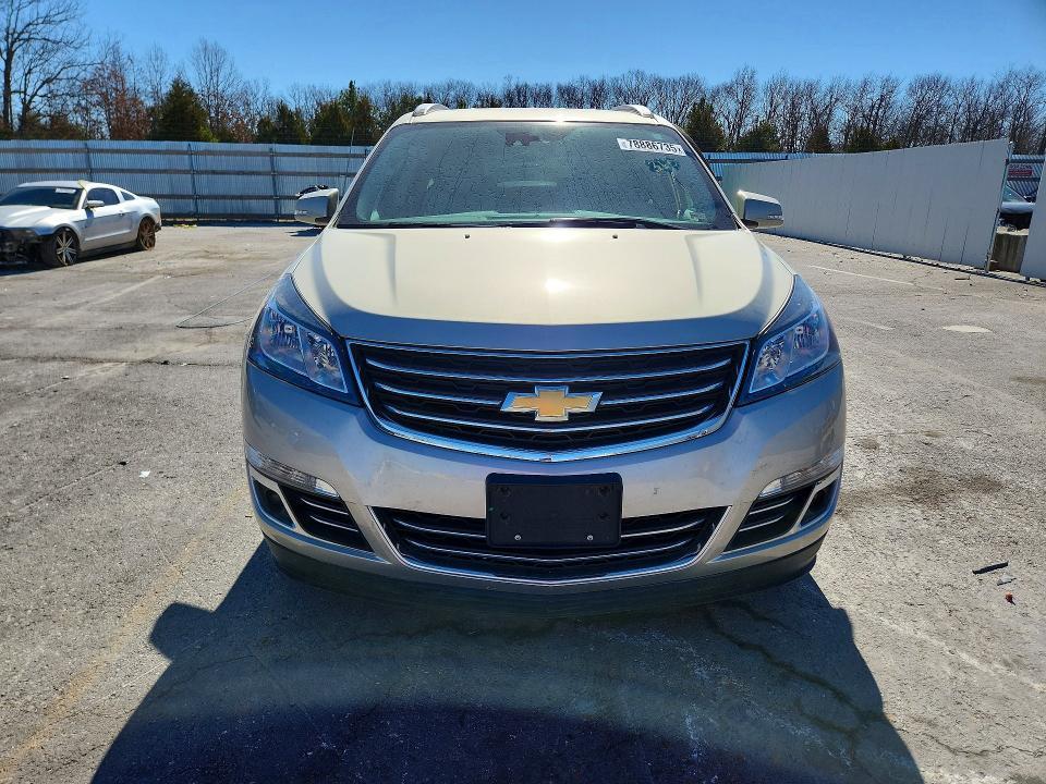 2016 Chev Traverse ltz