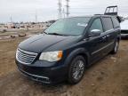 2013 Chrysler Town & Country Touring l