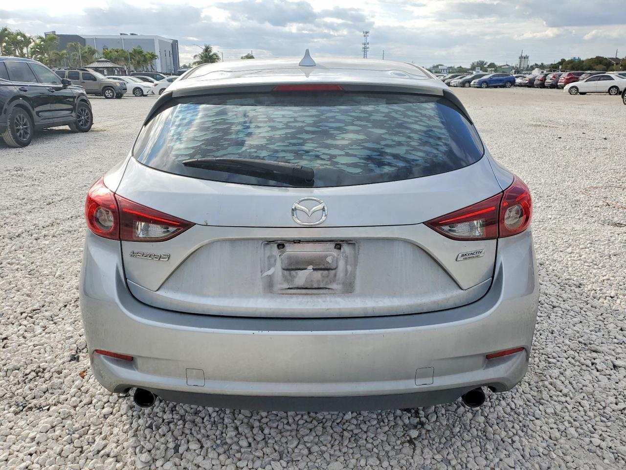 2017 Mazda 3 Grand Touring