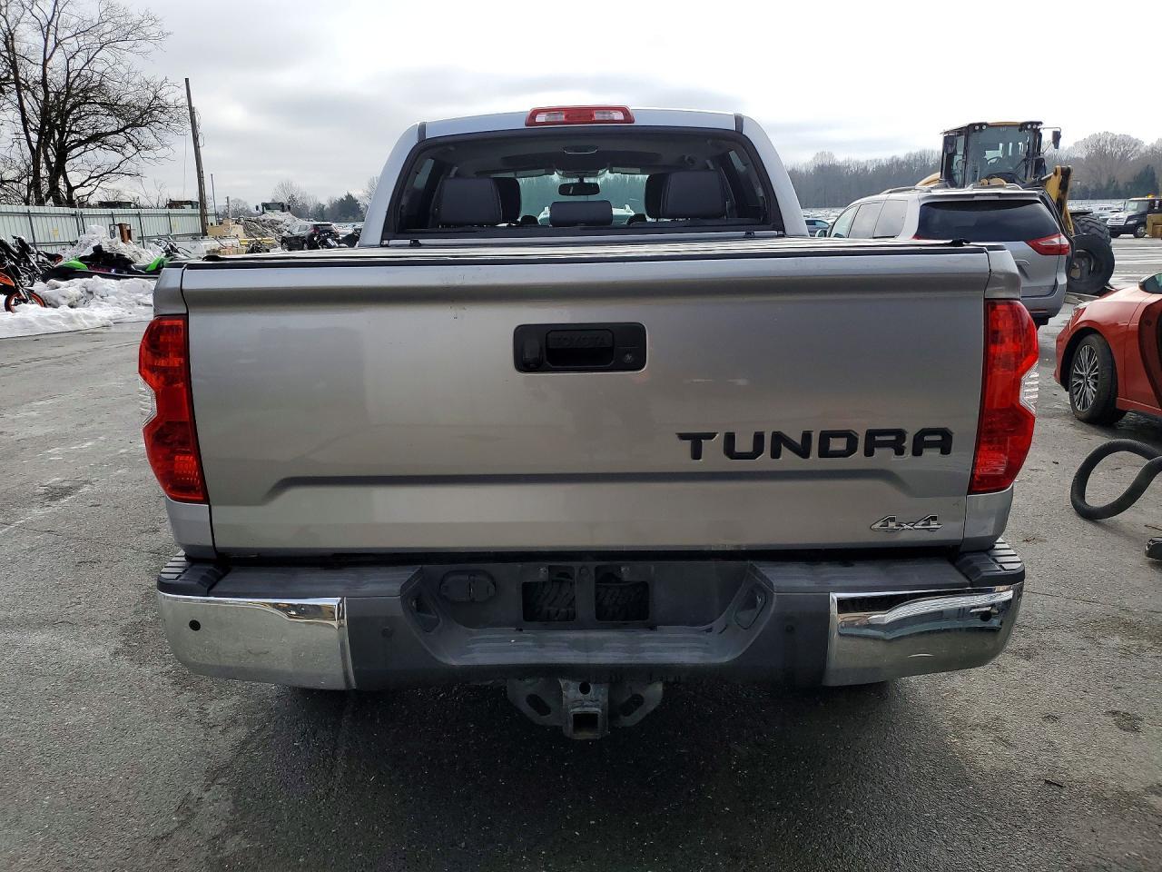 2014 Toyota Tundra Limited