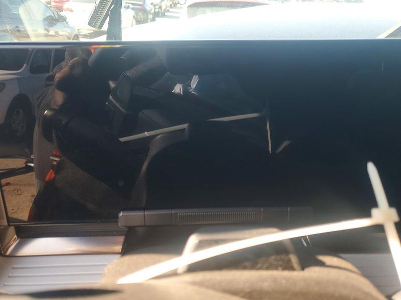 2022 GMC Hummer Pickup Edition 1