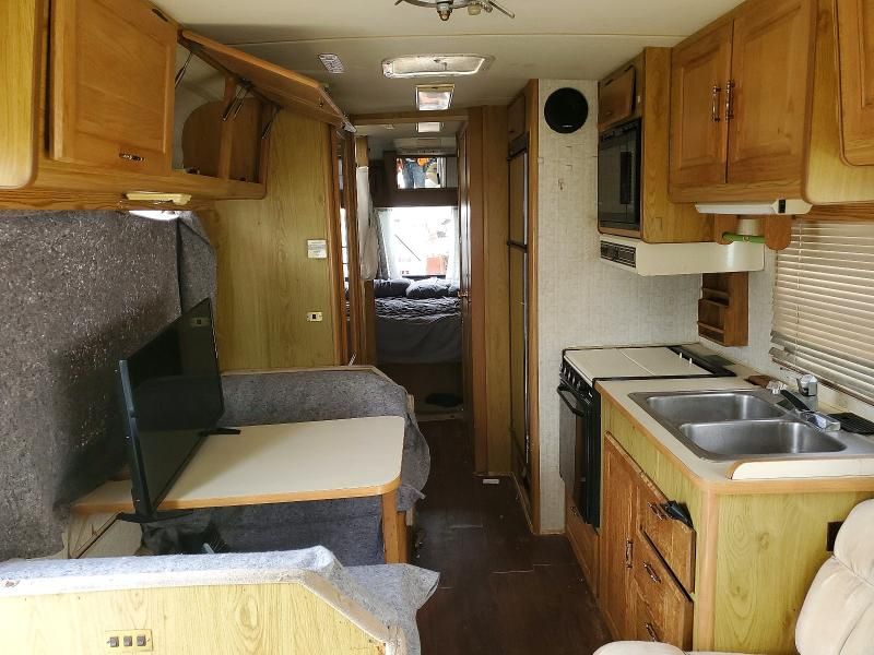 1989 Ford F530 Super Duty