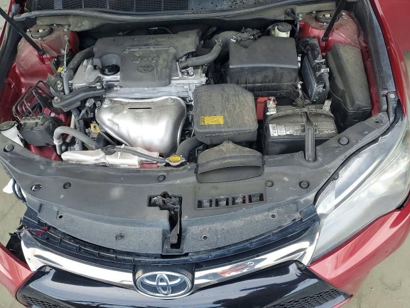 2015 Toyota Camry le