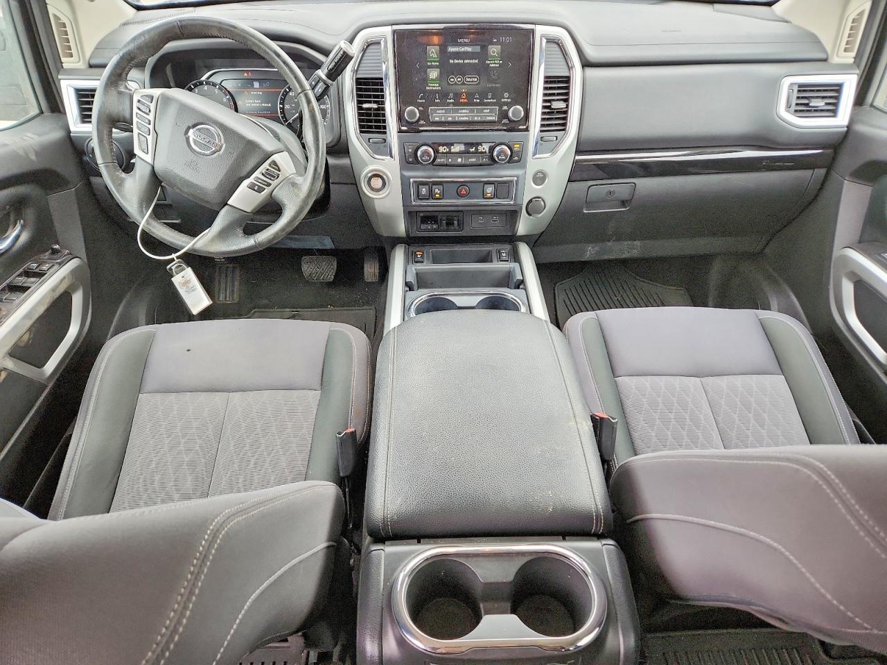 2020 Nissan Titan SV
