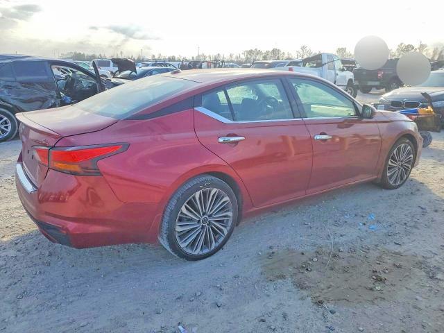 2023 Nissan Altima sl