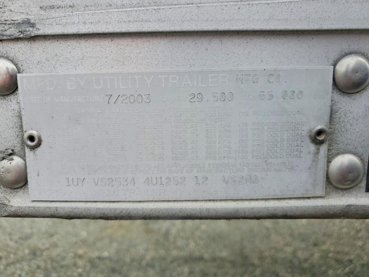 2004 Utility VS2RA Refrigerated Van Trailer