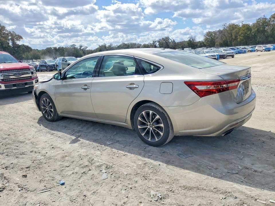2018 Toyota Avalon xle