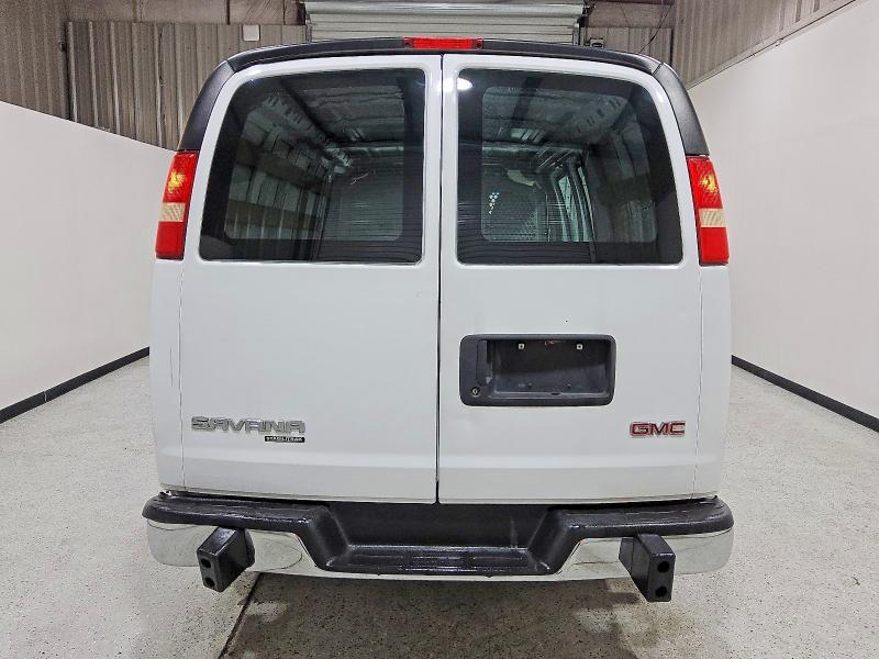 2014 GMC Savana G2500