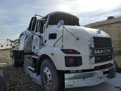 Mack Vehiculos salvage en venta: 2025 Mack MD