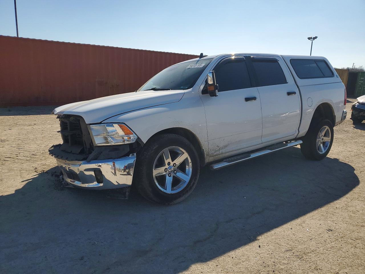 2016 Dodge RAM 1500 SLT