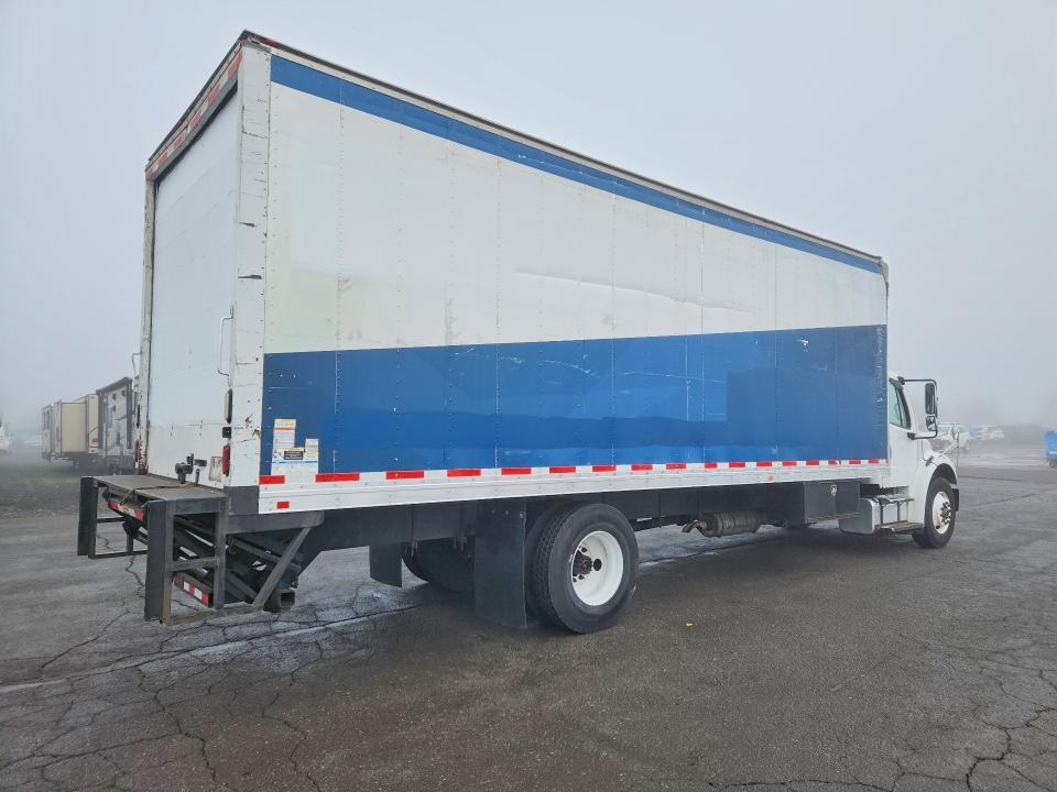 2014 Freightliner Business Class M2 BOX Truck