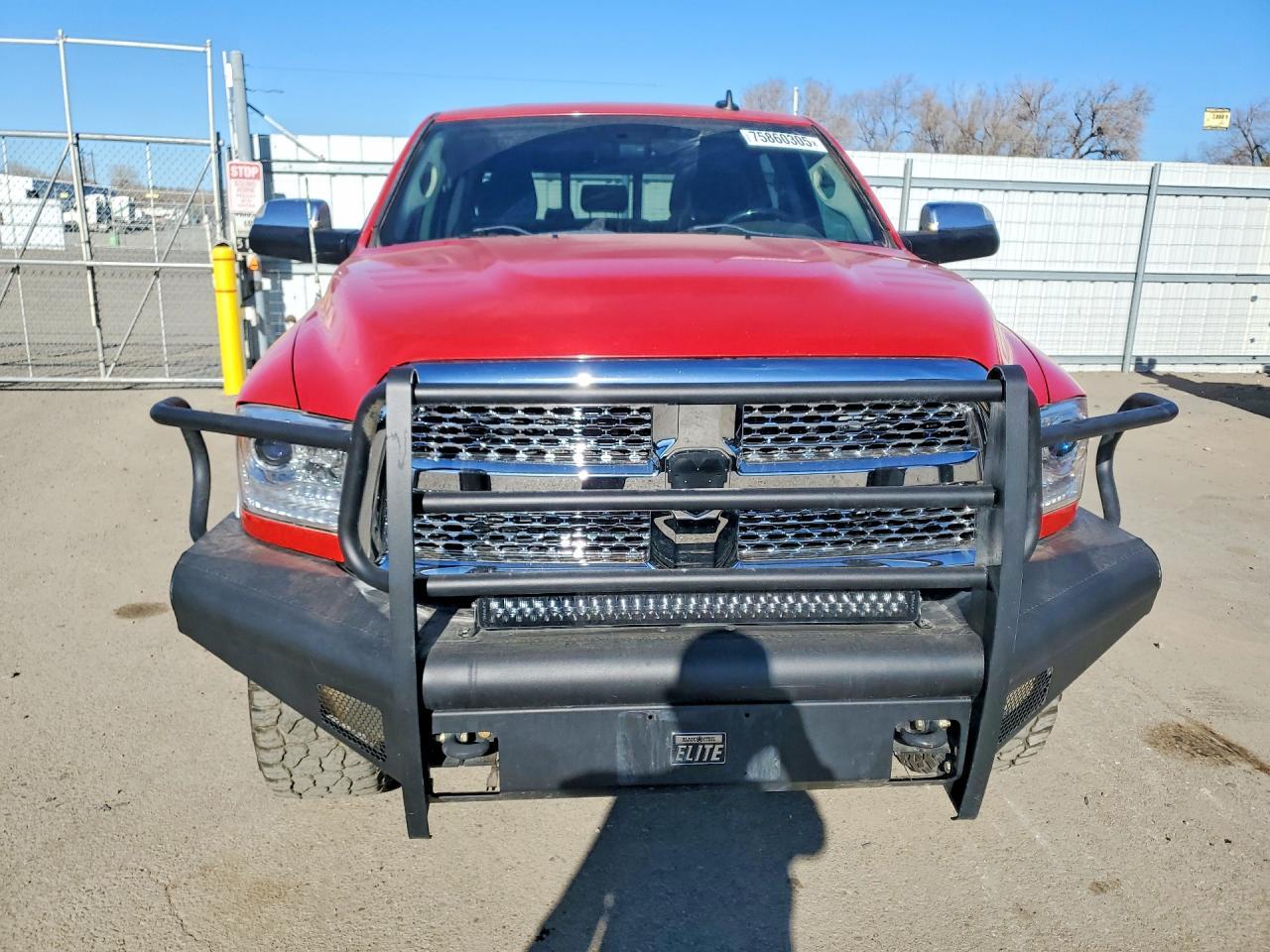 2013 Dodge 2500 Laram-BOX Truck