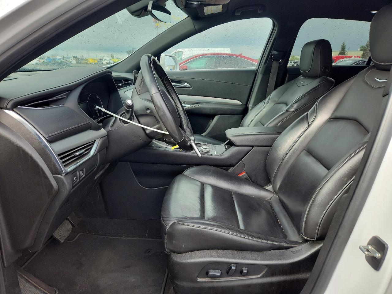 2019 Cadillac XT4 Premium Luxury