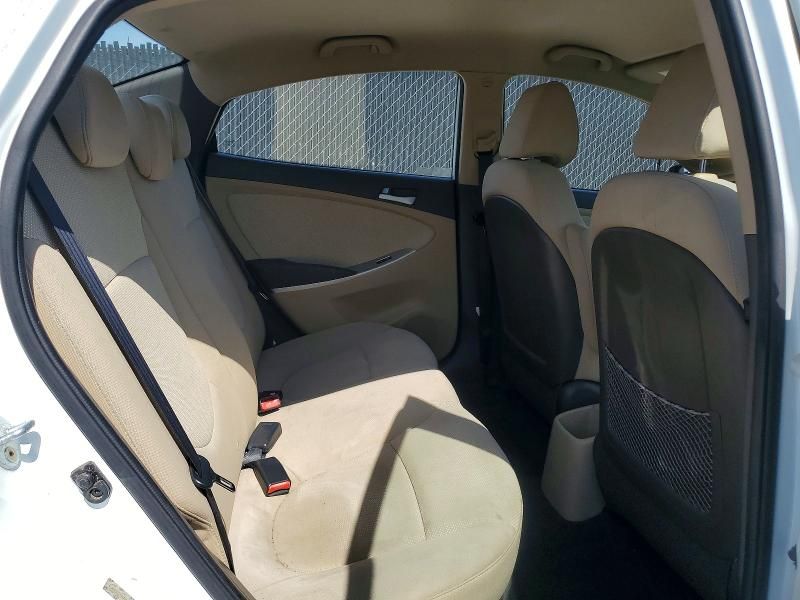 2014 Hyundai Accent gls