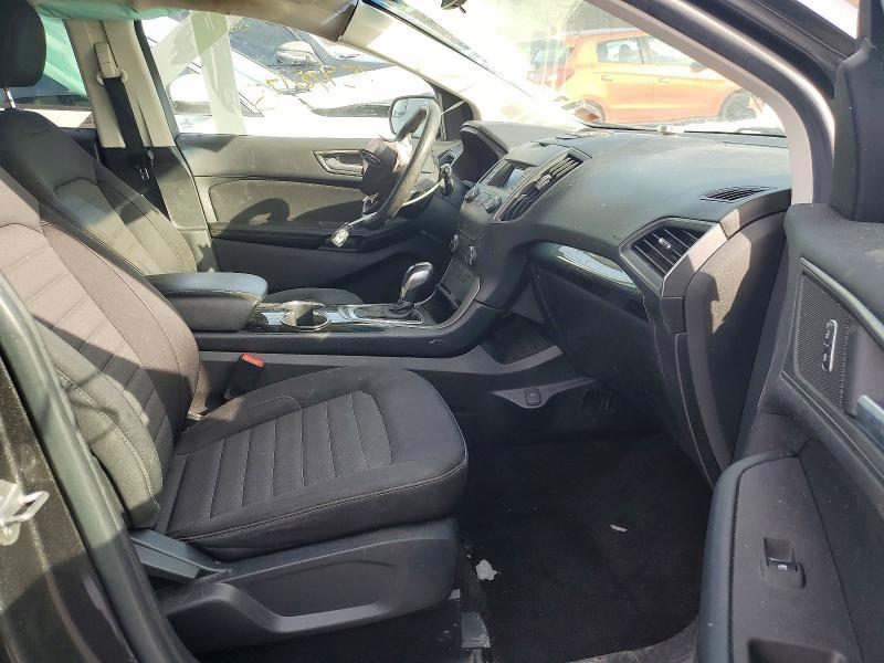 2017 Ford Edge se