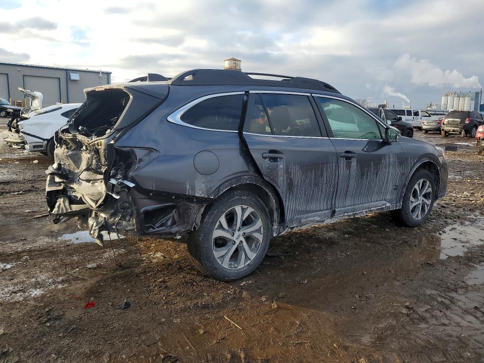 2022 Subaru Outback Limited xt