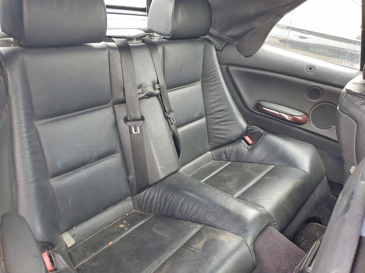2004 BMW 325 ci