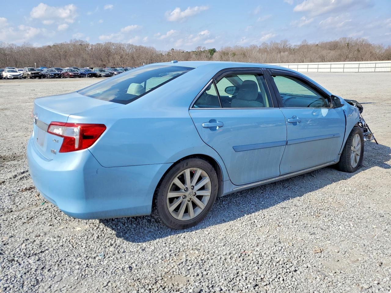 2014 Toyota Camry Hybrid