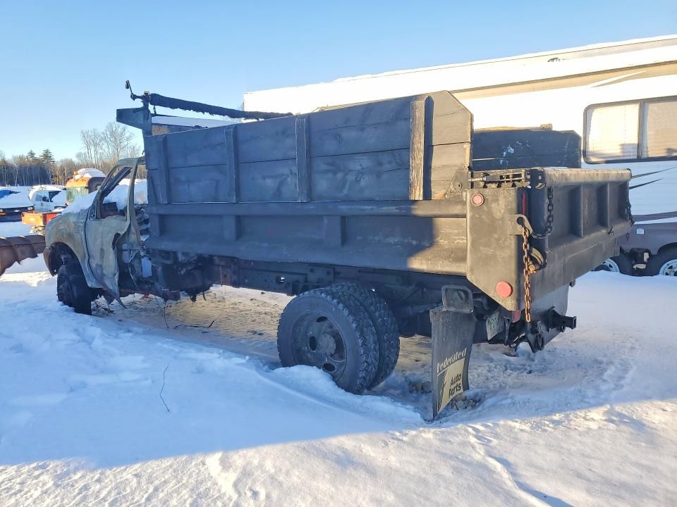 2002 Ford F450 Super Duty Dump Truck