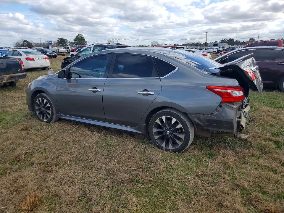 2017 Nissan Sentra sr