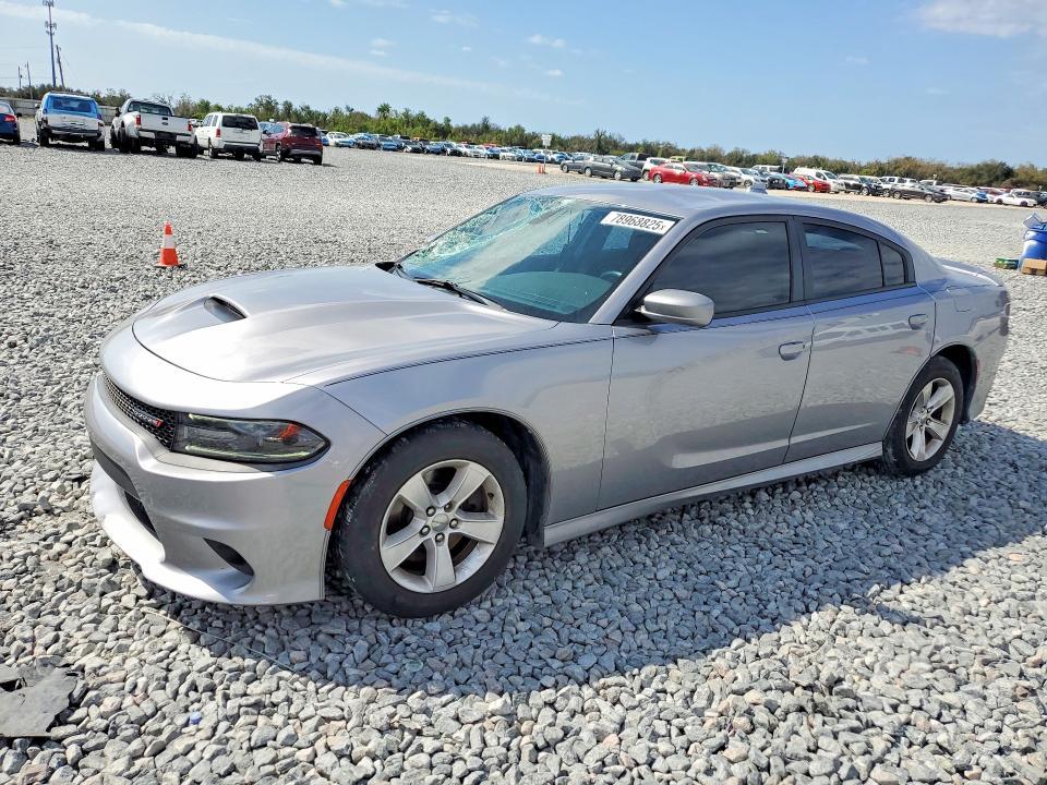 2018 Dodge Charger sxt Plus