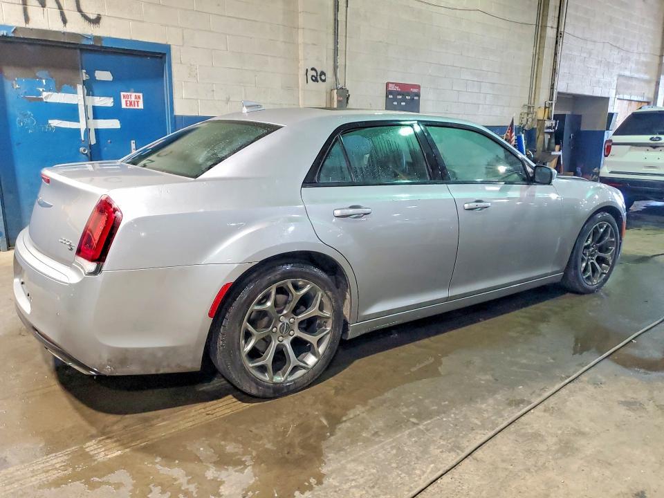 2015 Chrysler 300 s