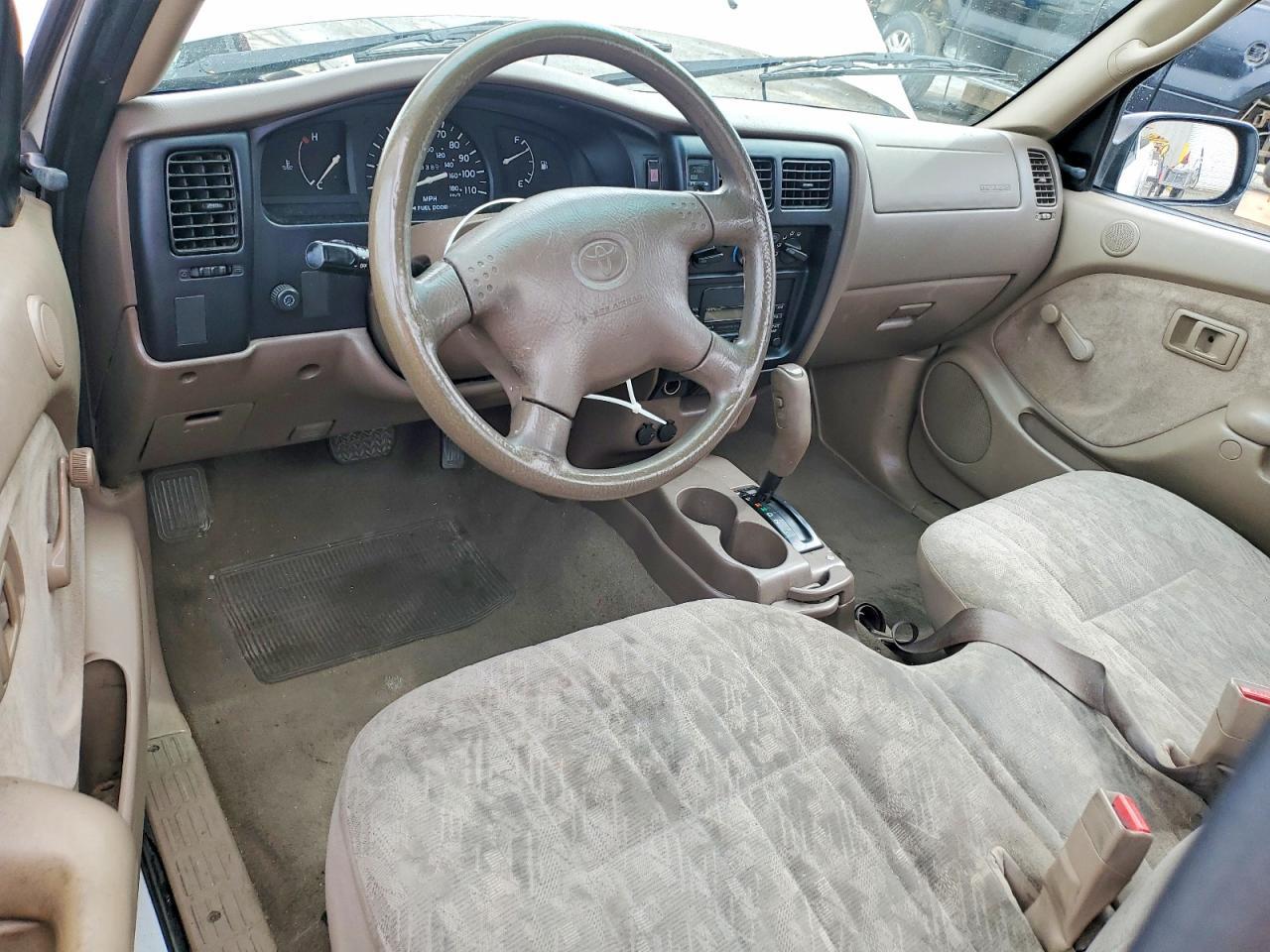 2002 Toyota Tacoma Base