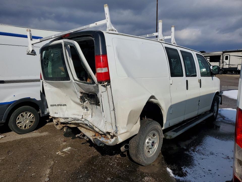2018 GMC Savana 2500 Utility / Service van