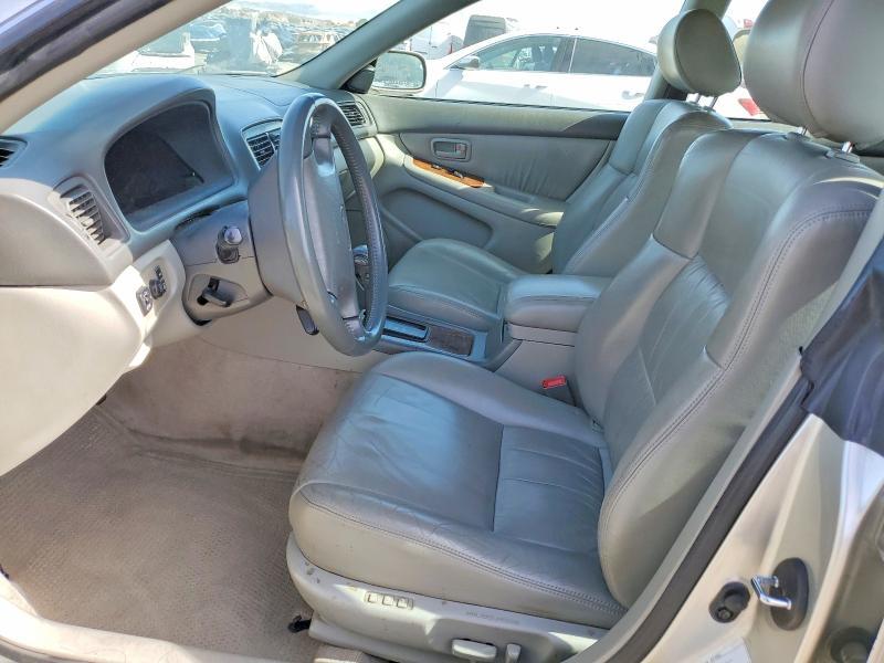2000 Lexus Es 300 Base