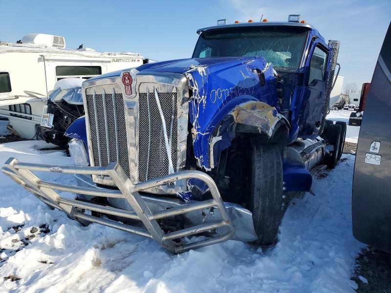 2024 Kenworth W990 Semi Truck