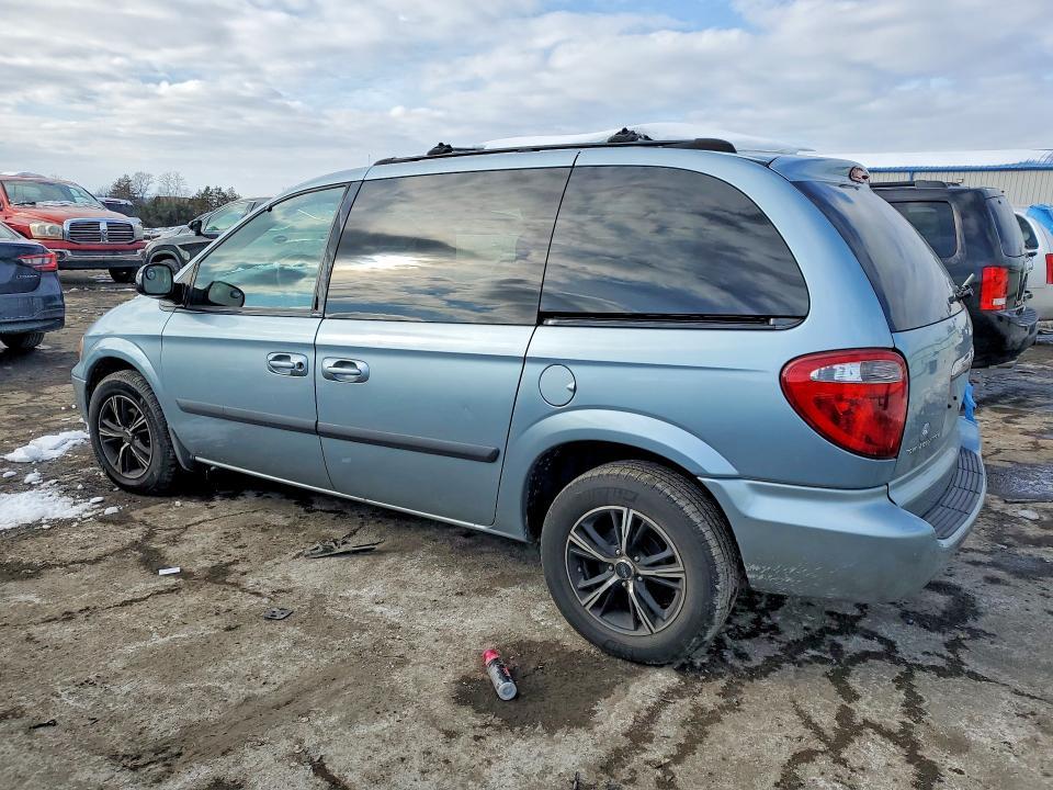 2005 Chrysler Town & Country