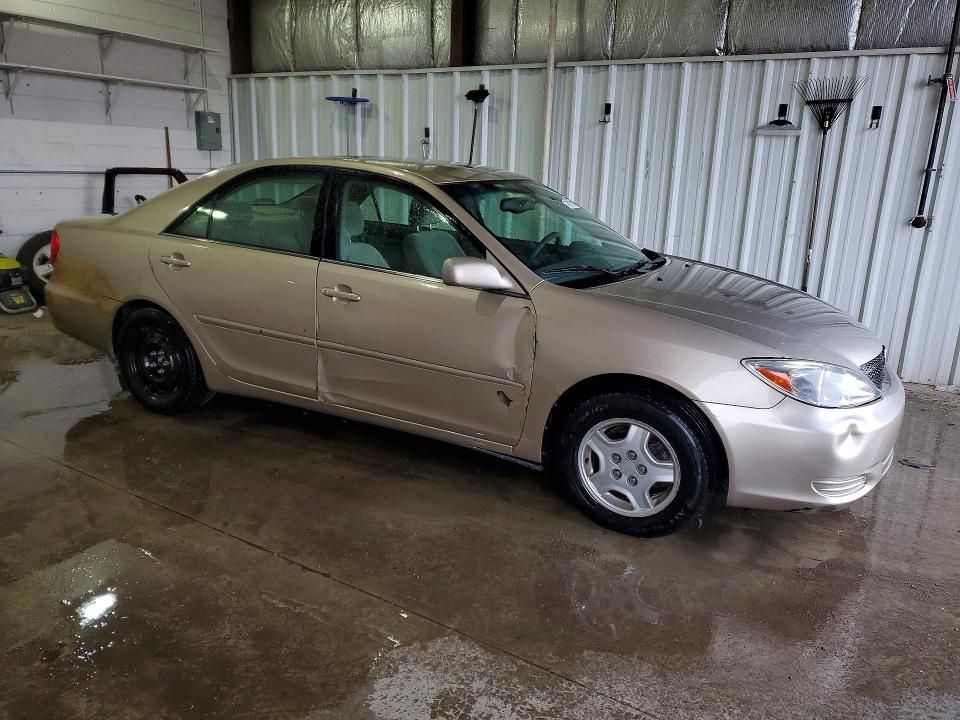 2002 Toyota Camry le
