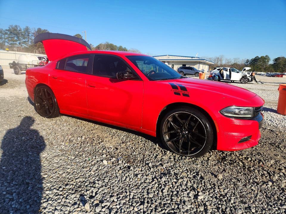 2016 Dodge Charger sxt